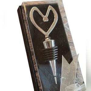 Vineyard Collection Wine Stopper (closure) NWT